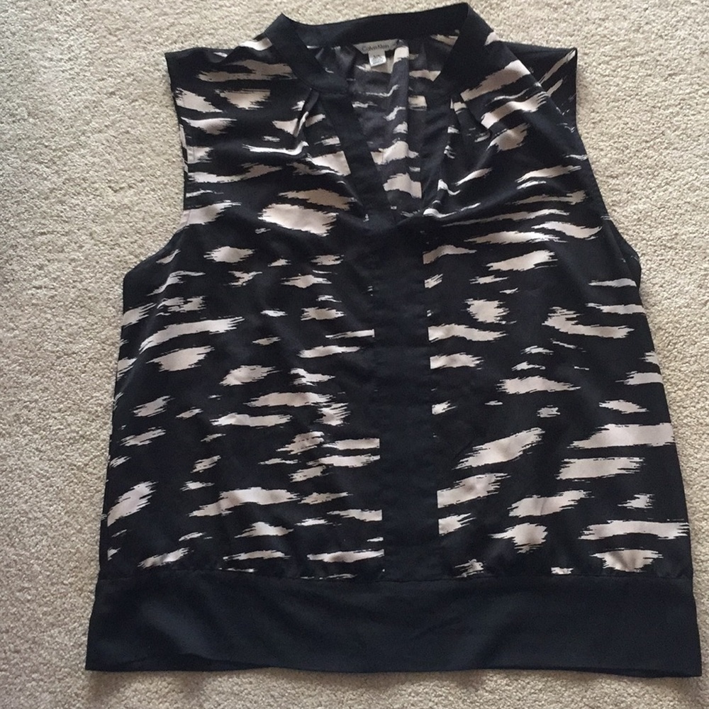 Animal print Calvin Klein sleeveless top